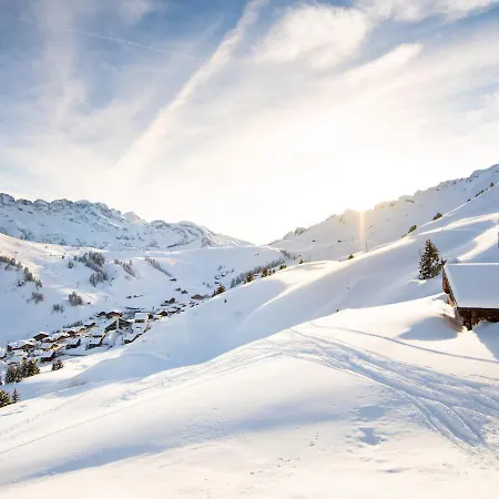 Chalet Montriond Hotel *